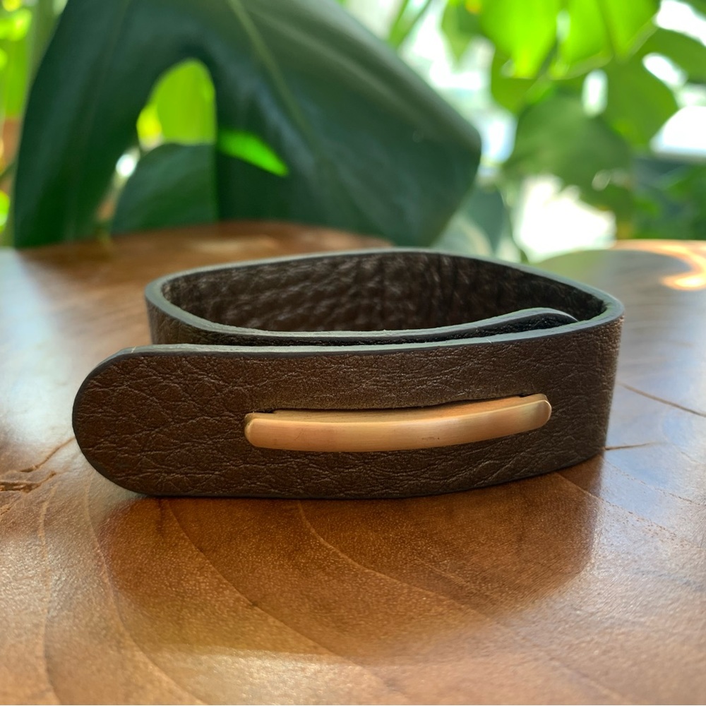 Shimmery brown pleather bracelet